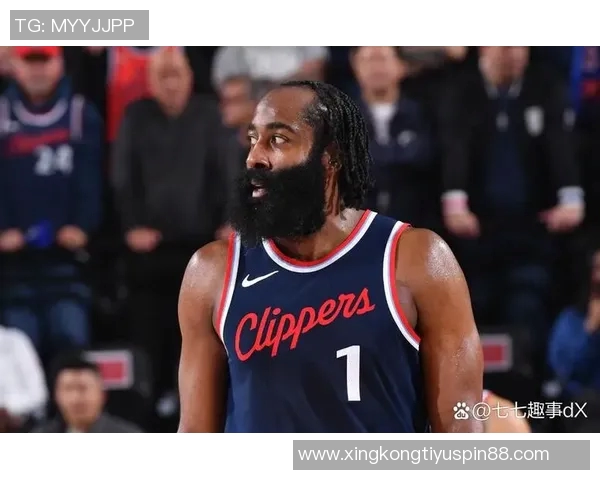 哈登坦言快船现状艰难自信不足难以引领球队前行 哈登坦言快船现状艰难自信不足难以引领球队前行