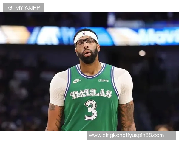 本戴维斯谈留队决定及对布伦南约翰逊的怀念情感